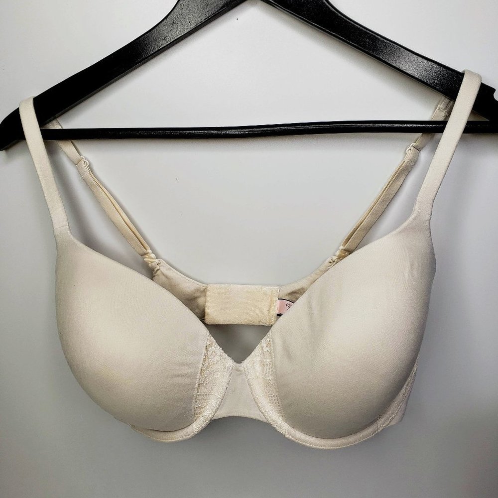 Victoria's Secret Lined Perfect Coverage Laced Side Bra 32DDD